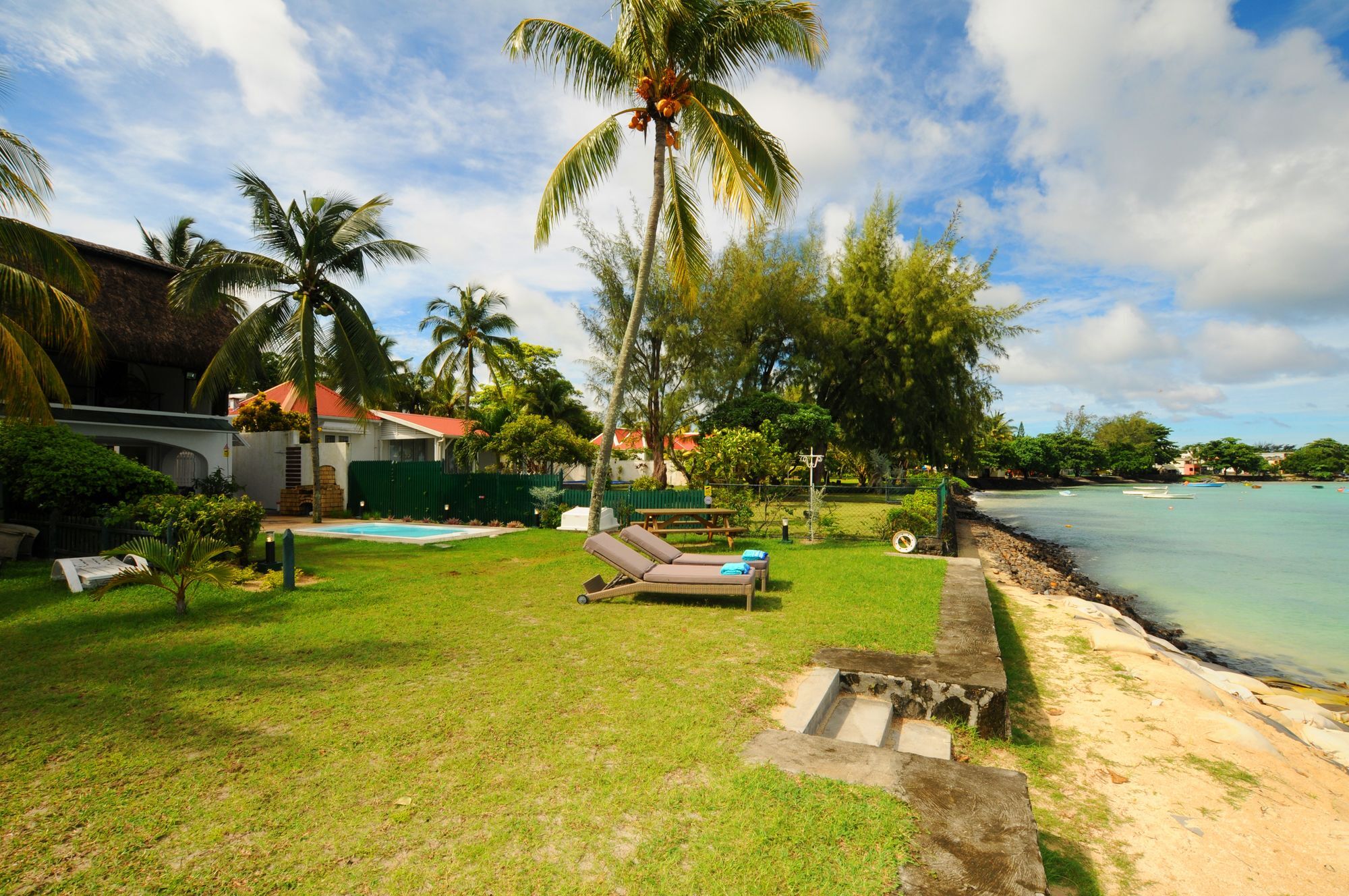 Caro'S Beachfront Trou aux Biches Zewnętrze zdjęcie